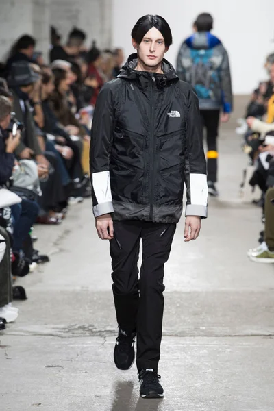 Look 13